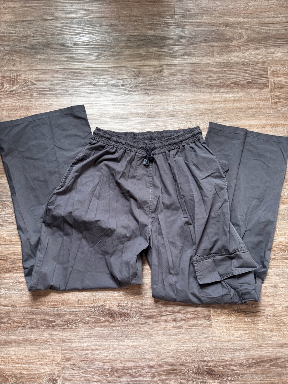 PrettyLittleThing Women's Dark Grey Drawstring Cargo Pants - Wide Leg